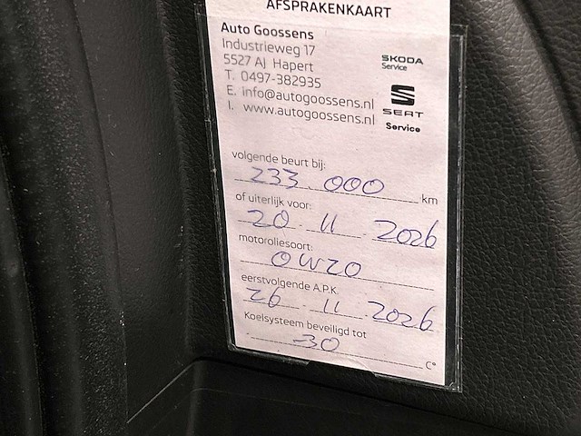 Mitsubishi outlander 2.0 phev instyle 2014 | 8-xkh-60 - afbeelding 26 van  37