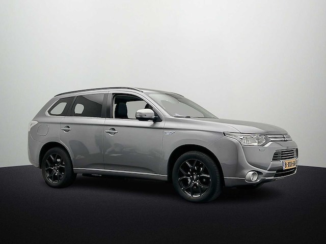 Mitsubishi outlander 2.0 phev instyle 2014 | 8-xkh-60 - afbeelding 7 van  54