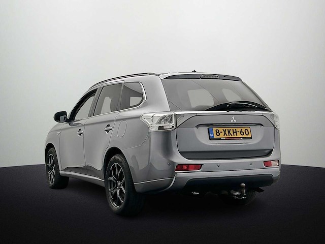 Mitsubishi outlander 2.0 phev instyle 2014 | 8-xkh-60 - afbeelding 1 van  54