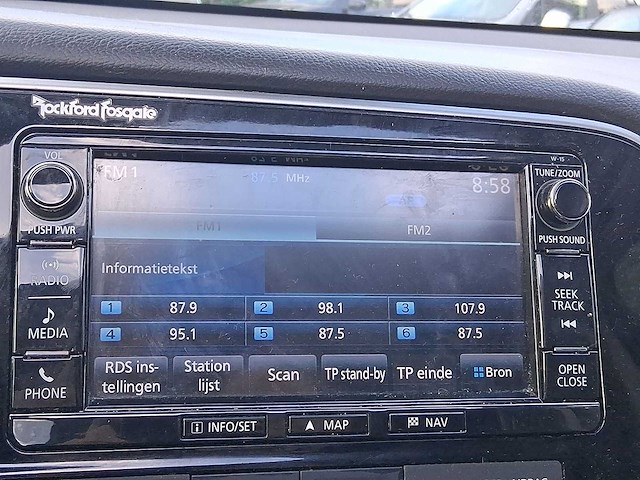 Mitsubishi outlander 2.0 phev instyle+ 2016 | kg-069-s - afbeelding 15 van  32