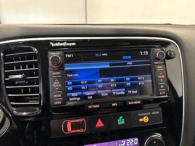 Mitsubishi outlander 2.0 phev instyle 3-xsx-21 - afbeelding 8 van  27