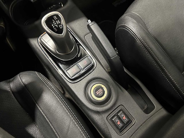 Mitsubishi outlander 2.0 phev instyle 3-xsx-21 - afbeelding 13 van  27