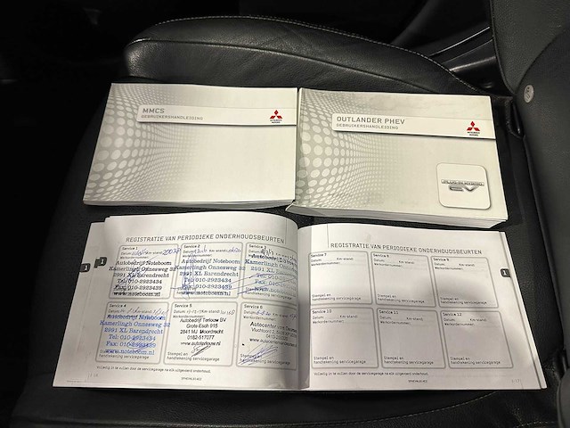 Mitsubishi outlander 2.0 phev instyle 3-xsx-21 - afbeelding 17 van  27