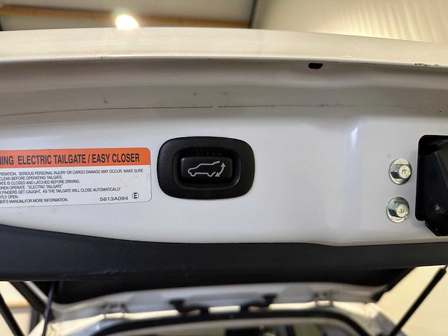 Mitsubishi outlander 2.0 phev instyle+ 8-stp-20 - afbeelding 17 van  24