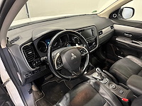 Mitsubishi outlander 2.0 phev instyle+ 8-stp-20 - afbeelding 22 van  24