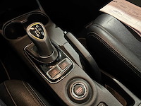 Mitsubishi outlander 2.0 phev instyle, 8-sxd-02 - afbeelding 4 van  18