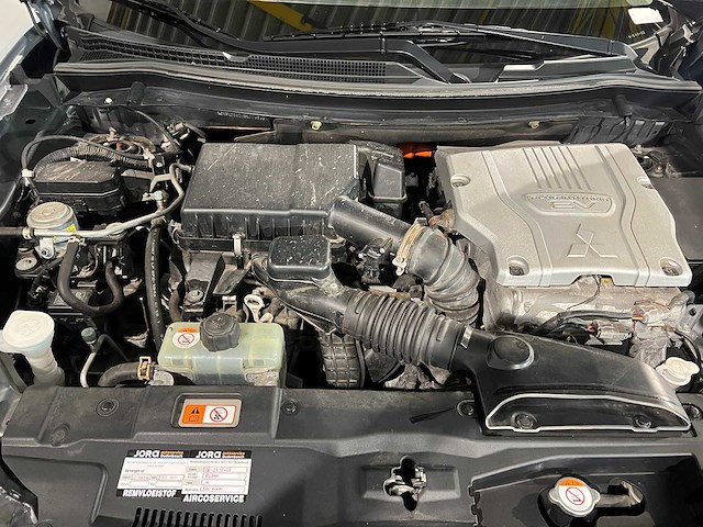 Mitsubishi outlander 2.0 phev instyle, 8-sxd-02 - afbeelding 5 van  18