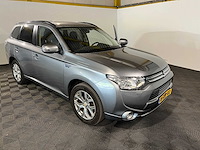 Mitsubishi outlander 2.0 phev instyle, 8-sxd-02 - afbeelding 8 van  9