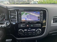 Mitsubishi outlander 2.0 phev instyle | 9-xpf-91 - afbeelding 3 van  30