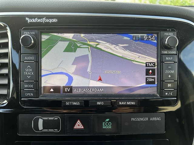 Mitsubishi outlander 2.0 phev instyle | 9-xpf-91 - afbeelding 7 van  30