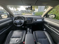 Mitsubishi outlander 2.0 phev instyle | 9-xpf-91 - afbeelding 25 van  30