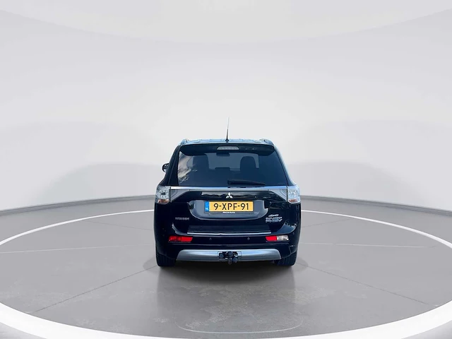 Mitsubishi outlander 2.0 phev instyle | 9-xpf-91 - afbeelding 26 van  30