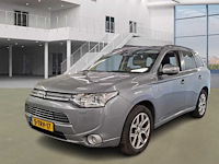 Mitsubishi outlander 2.0 phev instyle+ automaat, 5-trv-17 - afbeelding 1 van  10