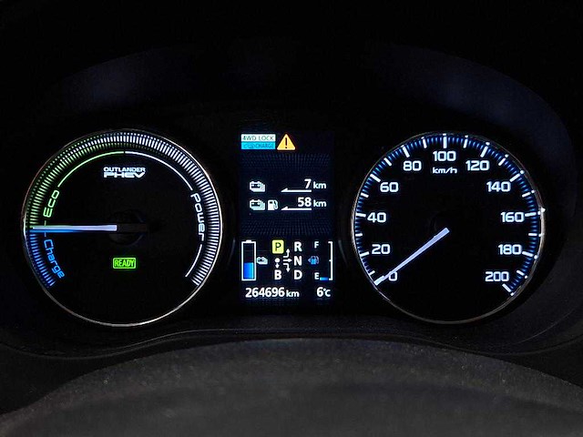 Mitsubishi outlander 2.0 phev instyle automaat, 9-svd-48 - afbeelding 3 van  12
