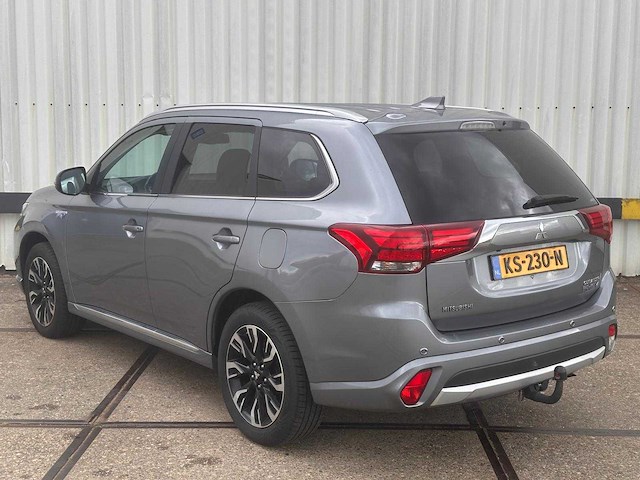 Mitsubishi outlander 2.0 phev instyle automaat, ks-230-n - afbeelding 15 van  21