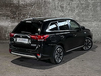 Mitsubishi outlander 2.0 phev instyle cwo ggp21 203pk 2015 (origineel-nl) plug-in hybrid, hg-301-z - afbeelding 2 van  10
