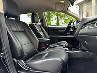 Mitsubishi outlander 2.0 phev instyle cwo ggp21 203pk 2015 (origineel-nl) plug-in hybrid, hg-301-z - afbeelding 11 van  43