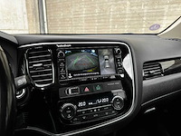 Mitsubishi outlander 2.0 phev instyle cwo ggp21 203pk 2015 (origineel-nl) plug-in hybrid, hg-301-z - afbeelding 25 van  43