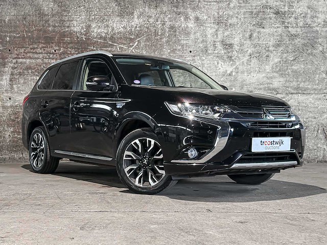 Mitsubishi outlander 2.0 phev instyle cwo ggp21 203pk 2015 (origineel-nl) plug-in hybrid, hg-301-z - afbeelding 8 van  10
