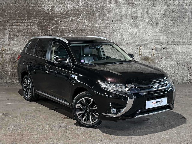 Mitsubishi outlander 2.0 phev instyle cwo ggp21 203pk 2015 (origineel-nl) plug-in hybrid, hg-301-z - afbeelding 9 van  10