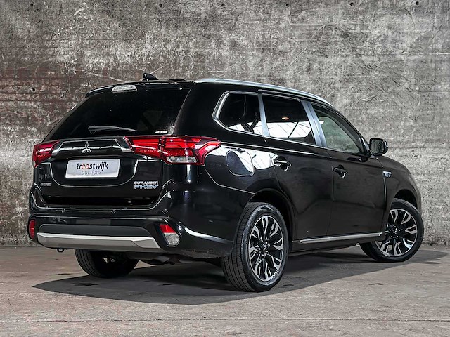 Mitsubishi outlander 2.0 phev instyle cwo ggp21 203pk 2015 (origineel-nl) plug-in hybrid, hg-301-z - afbeelding 43 van  43