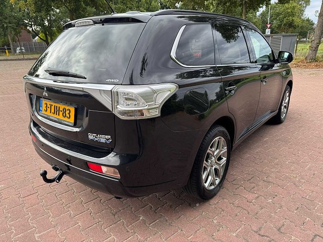 Mitsubishi outlander 2.0 phev intense + 3-tjh-83 - afbeelding 20 van  23