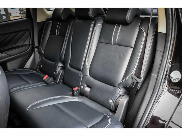 Mitsubishi outlander 2.0 phev prestige+ * p-661-bs - afbeelding 6 van  20