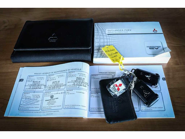Mitsubishi outlander 2.0 phev prestige+ * p-661-bs - afbeelding 13 van  20