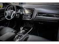 Mitsubishi outlander 2.0 phev prestige+ * p-661-bs - afbeelding 15 van  20