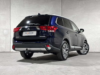 Mitsubishi outlander 2.2 di-d instyle 4wd 150pk 2017, v-802-jz - afbeelding 1 van  9