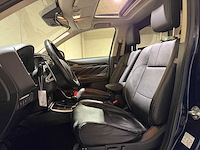 Mitsubishi outlander 2.2 di-d instyle 4wd 150pk 2017, v-802-jz - afbeelding 8 van  9