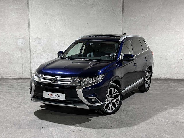 Mitsubishi outlander 2.2 di-d instyle 4wd 150pk 2017, v-802-jz - afbeelding 7 van  9