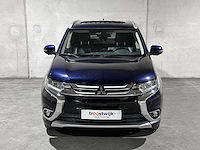 Mitsubishi outlander 2.2 di-d instyle 4wd 150pk 2017, v-802-jz - afbeelding 9 van  9