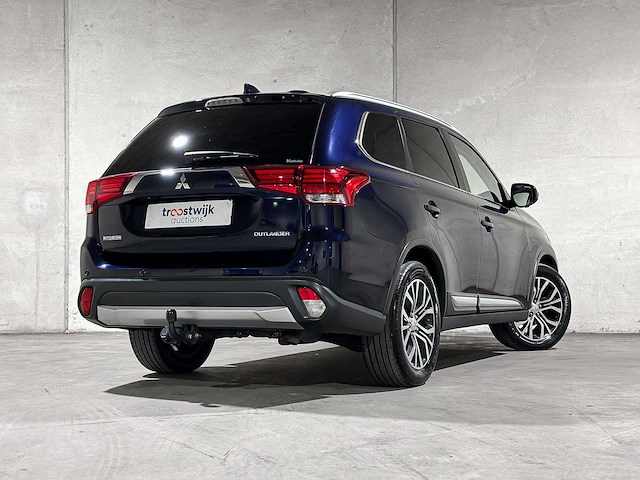 Mitsubishi outlander 2.2 di-d instyle 4wd 150pk 2017, v-802-jz - afbeelding 10 van  29
