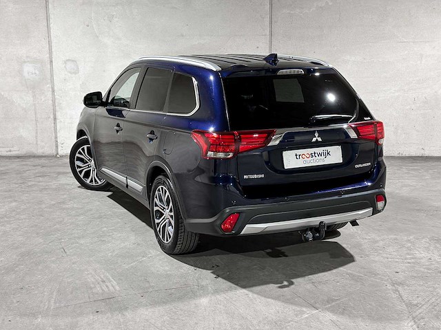 Mitsubishi outlander 2.2 di-d instyle 4wd 150pk 2017, v-802-jz - afbeelding 14 van  29