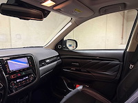 Mitsubishi outlander 2.2 di-d instyle 4wd 150pk 2017, v-802-jz - afbeelding 20 van  29