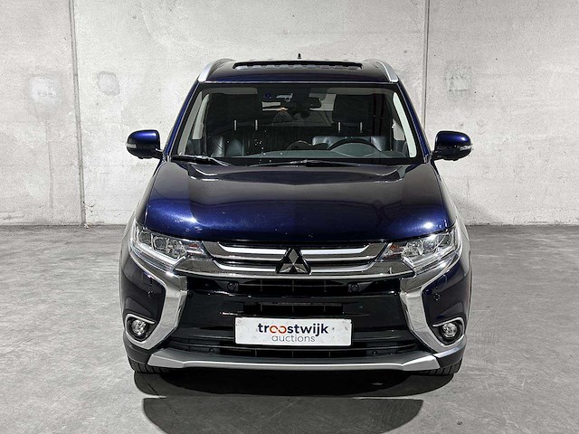 Mitsubishi outlander 2.2 di-d instyle 4wd 150pk 2017, v-802-jz - afbeelding 6 van  29