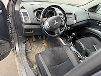 Mitsubishi outlander 2.2 di-d instyle dpf, 2013 - afbeelding 2 van  31