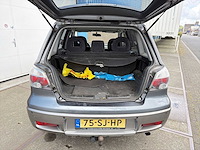 Mitsubishi outlander 2.4 intense 4wd | 75-sj-hp i - afbeelding 16 van  25