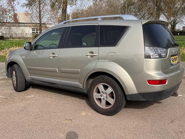 Mitsubishi outlander 2.4 intro edition 2wd, 50-zh-vz - afbeelding 9 van  14