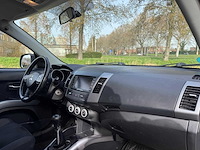 Mitsubishi outlander 2.4 intro edition 2wd, 50-zh-vz - afbeelding 12 van  14