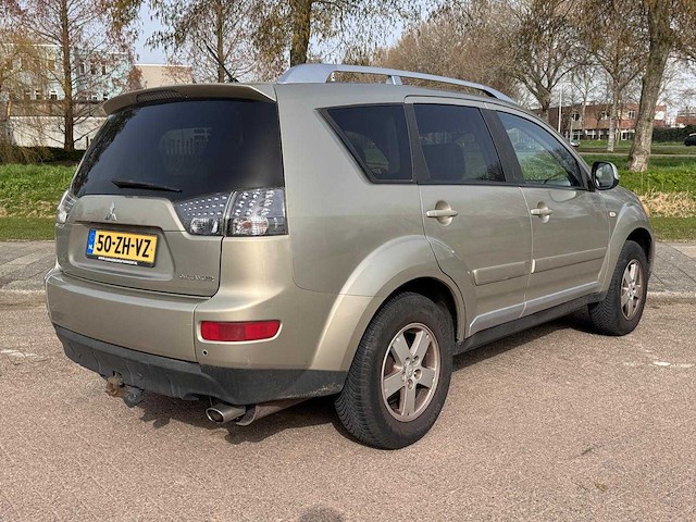Mitsubishi outlander 2.4 intro edition 2wd, 50-zh-vz - afbeelding 2 van  5