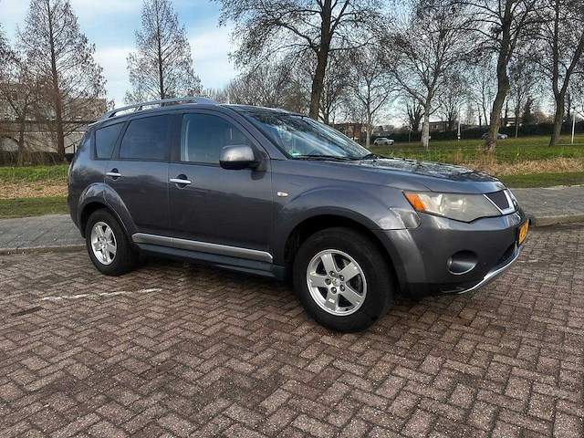 Mitsubishi outlander 2.4 intro edition, 41-zn-fz - afbeelding 7 van  13