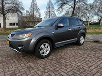 Mitsubishi outlander 2.4 intro edition, 41-zn-fz - afbeelding 1 van  11