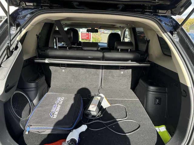 Mitsubishi outlander 2.4 phev instyle+ | zn-585-g - afbeelding 30 van  43