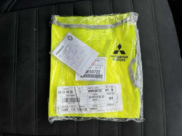 Mitsubishi outlander 2.4 phev instyle+ | zn-585-g - afbeelding 33 van  43