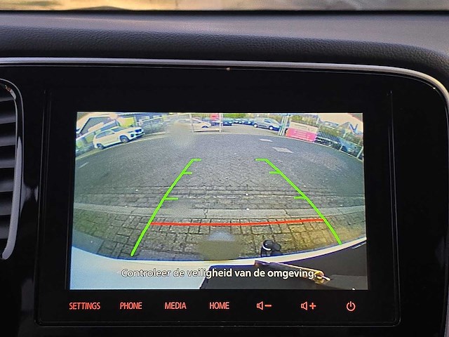 Mitsubishi outlander 2.4 phev intense+ 2020 | s-224-nr - afbeelding 13 van  30