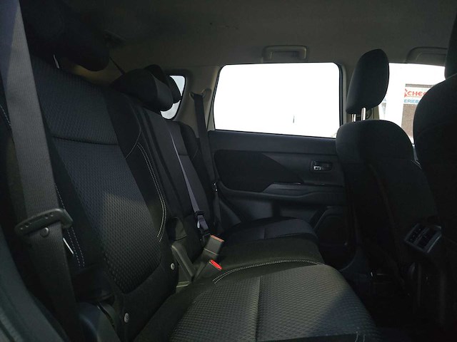 Mitsubishi outlander 2.4 phev intense+ 2020 | s-224-nr - afbeelding 20 van  30