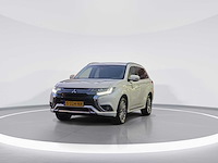 Mitsubishi outlander 2.4 phev intense+ 2020 | s-224-nr - afbeelding 26 van  30