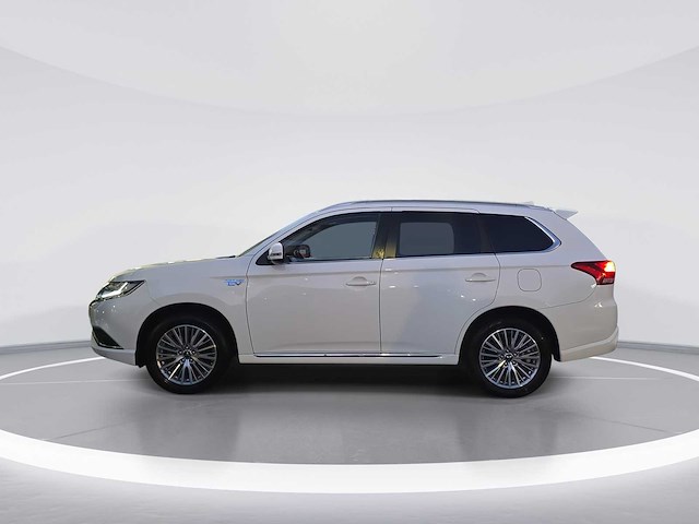 Mitsubishi outlander 2.4 phev intense+ 2020 | s-224-nr - afbeelding 28 van  30